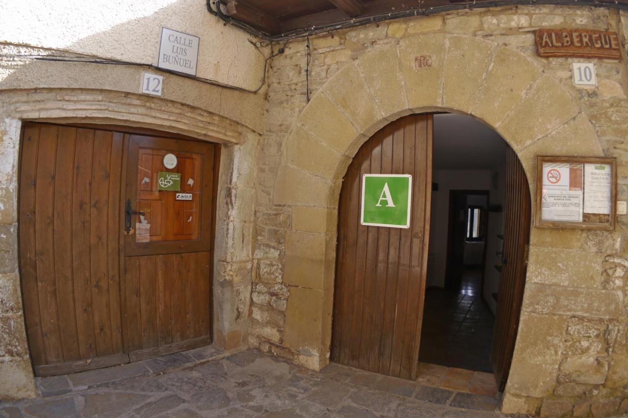 Albergue Restaurante De Artieda Exterior photo